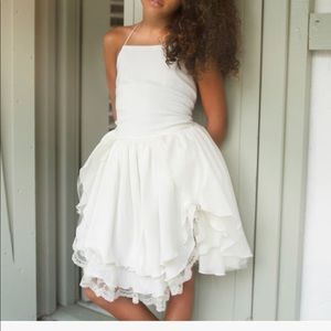 Beautiful off-white dress - new with tags